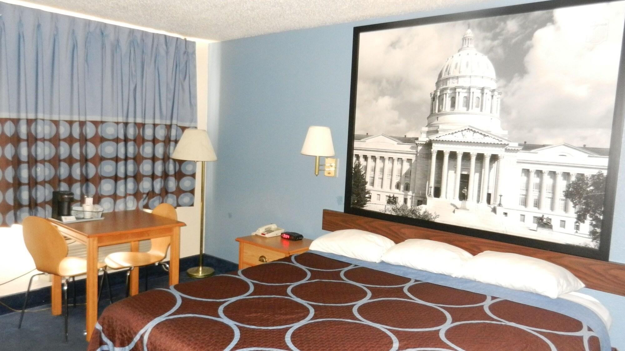 Super 8 By Wyndham Potosi Otel Dış mekan fotoğraf