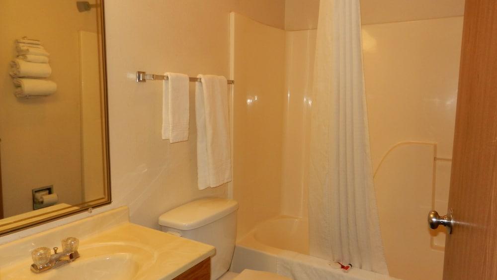 Super 8 By Wyndham Potosi Otel Dış mekan fotoğraf