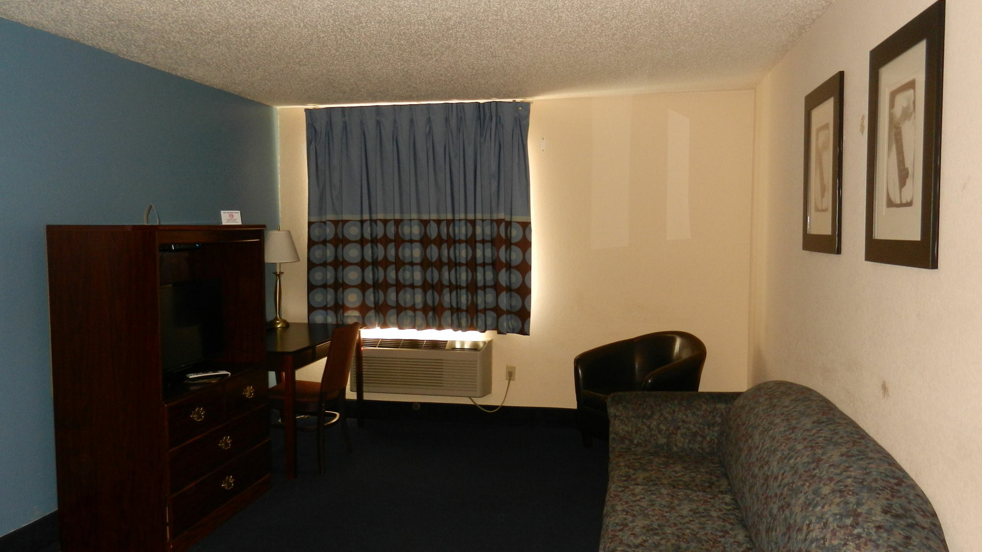 Super 8 By Wyndham Potosi Otel Dış mekan fotoğraf